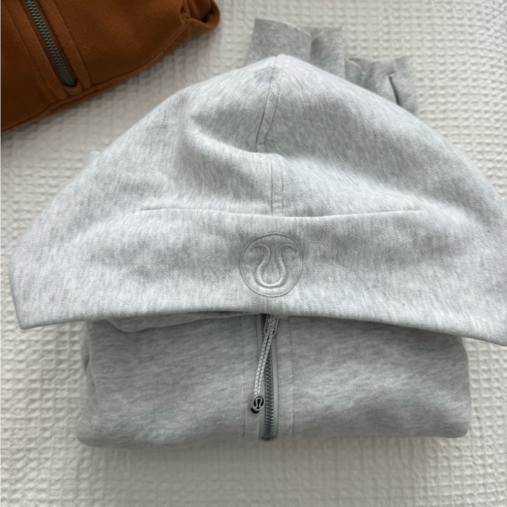 Lulu scuba half zip light gray